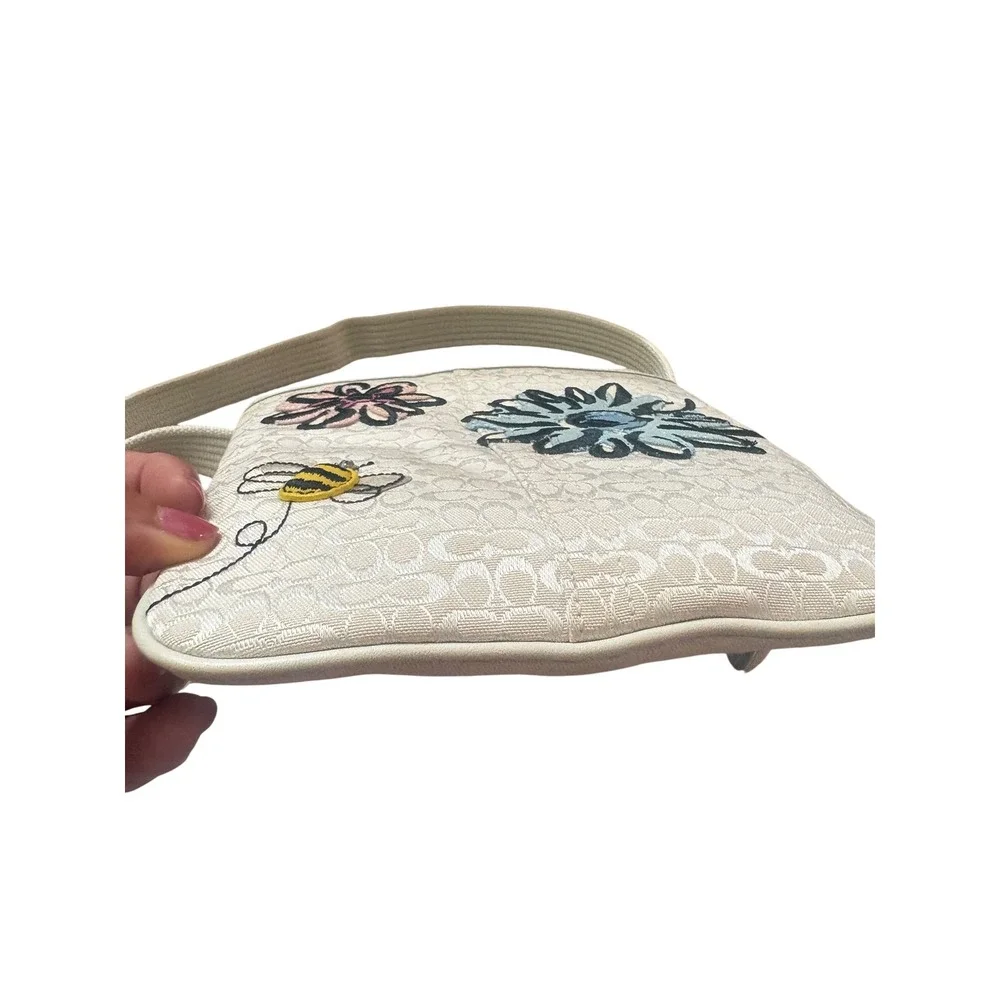 Coach Crossbody Bag Womens Signature Jacquard Cream Canvas Floral Bee F10872 Y2K